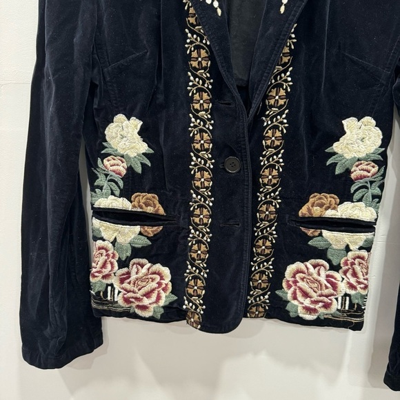 Johnny Was Velvet Embroidered Blazer Jacket 3 Button Black Small - Picture 4 of 7